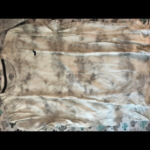 Hollister shirt